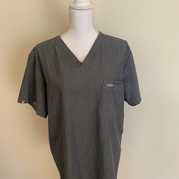Men's Figs Leon Scrub Tops - Medium